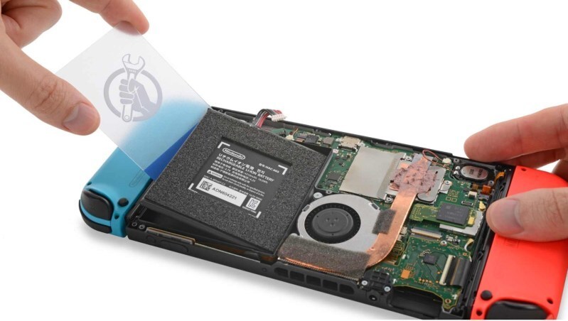 iFixit 追溯性地给（产品）可修复性评分为 4/10