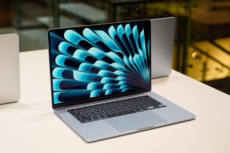 苹果蓝天蓝MacBook Air初印象
