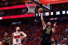 将用人工智能生成的声音进行NBA赛事报道