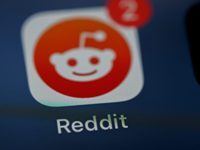 Reddit起诉某公司利用抓取用户数据训练人工智能